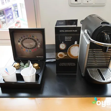 Zaragoza Plaza Szálloda *