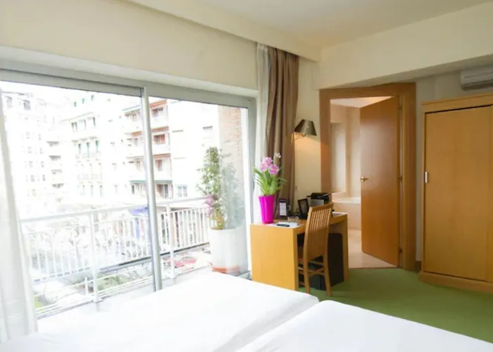 Zaragoza Plaza Hotel