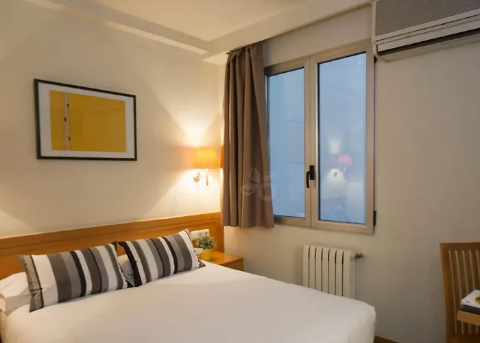 Hotel Zaragoza Plaza