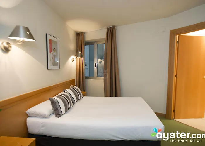 Zaragoza Plaza Hotel