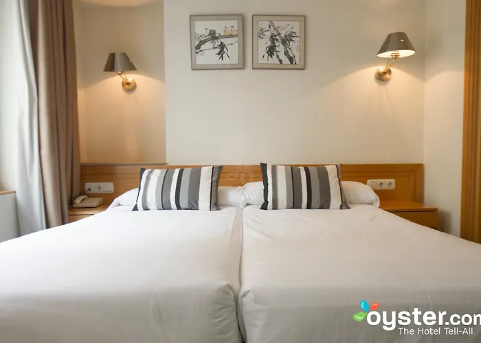 Hotel Zaragoza Plaza San Sebastian