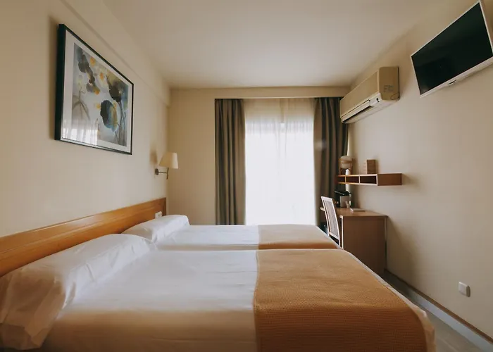 Zaragoza Plaza Hotel San Sebastián