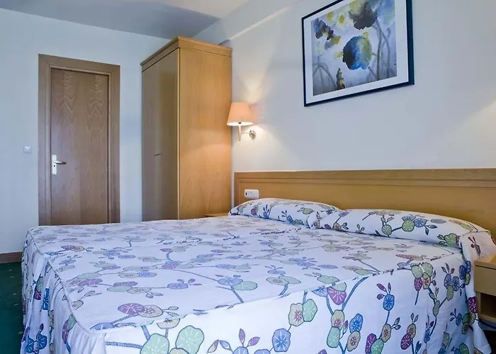 Hotel Zaragoza Plaza San Sebastian