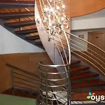 萨拉戈萨广场酒店
