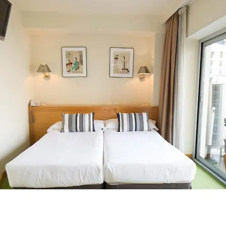 Zaragoza Plaza Hotell San Sebastián